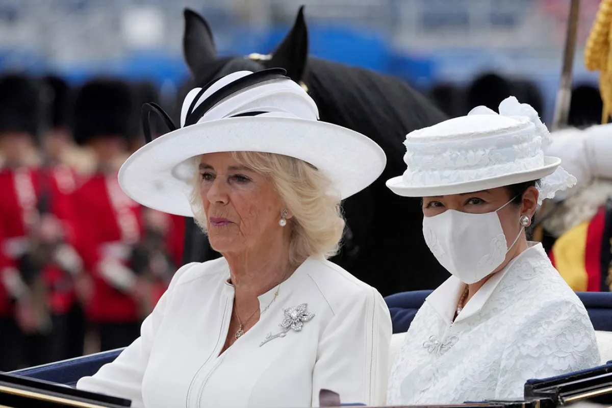 الملكة كاميلا والإمبراطورة اليابانية ماساكو في لندن (Queen Camilla and Japan's Empress Masako in London). مصدر الصورة: Kin Cheung / AFP