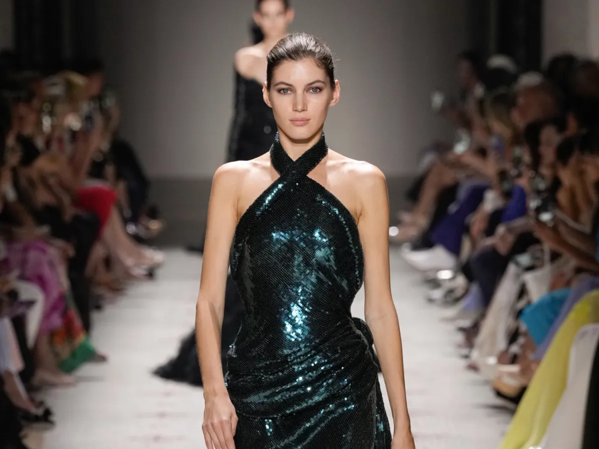 فستان من إيلي صعب Elie Saab - الصورة من Launchmetrics/Spotlight ©