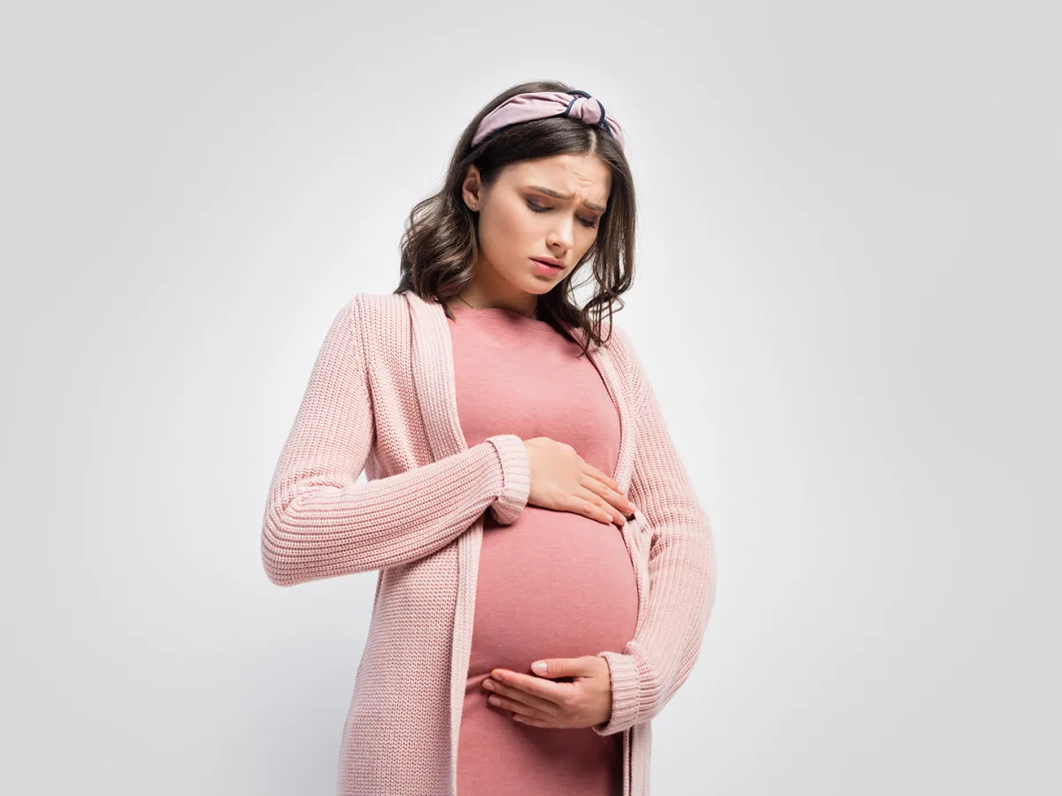  هل كثرة حركة الجنين وتغير طبيعتها من علامات الولادة الطبيعية؟