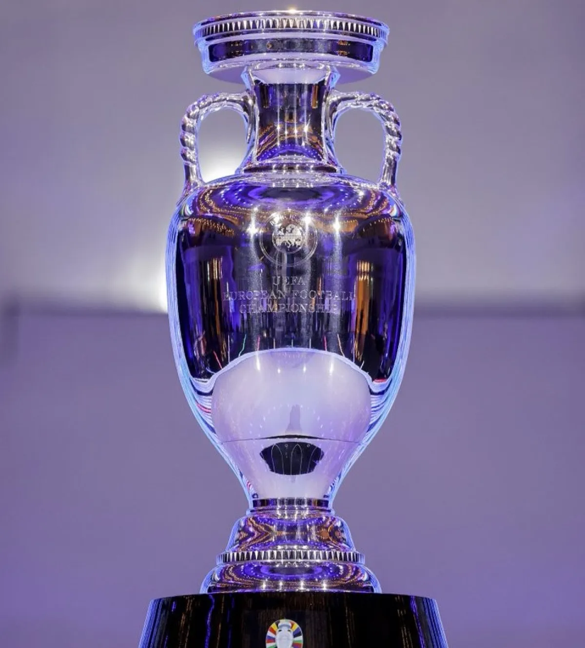 نهائي يورو 2024 بين إسبانيا وإنجلترا.. توقع صاحب اللقب 2024 - الصورة من uefa euro 2024  على إكس