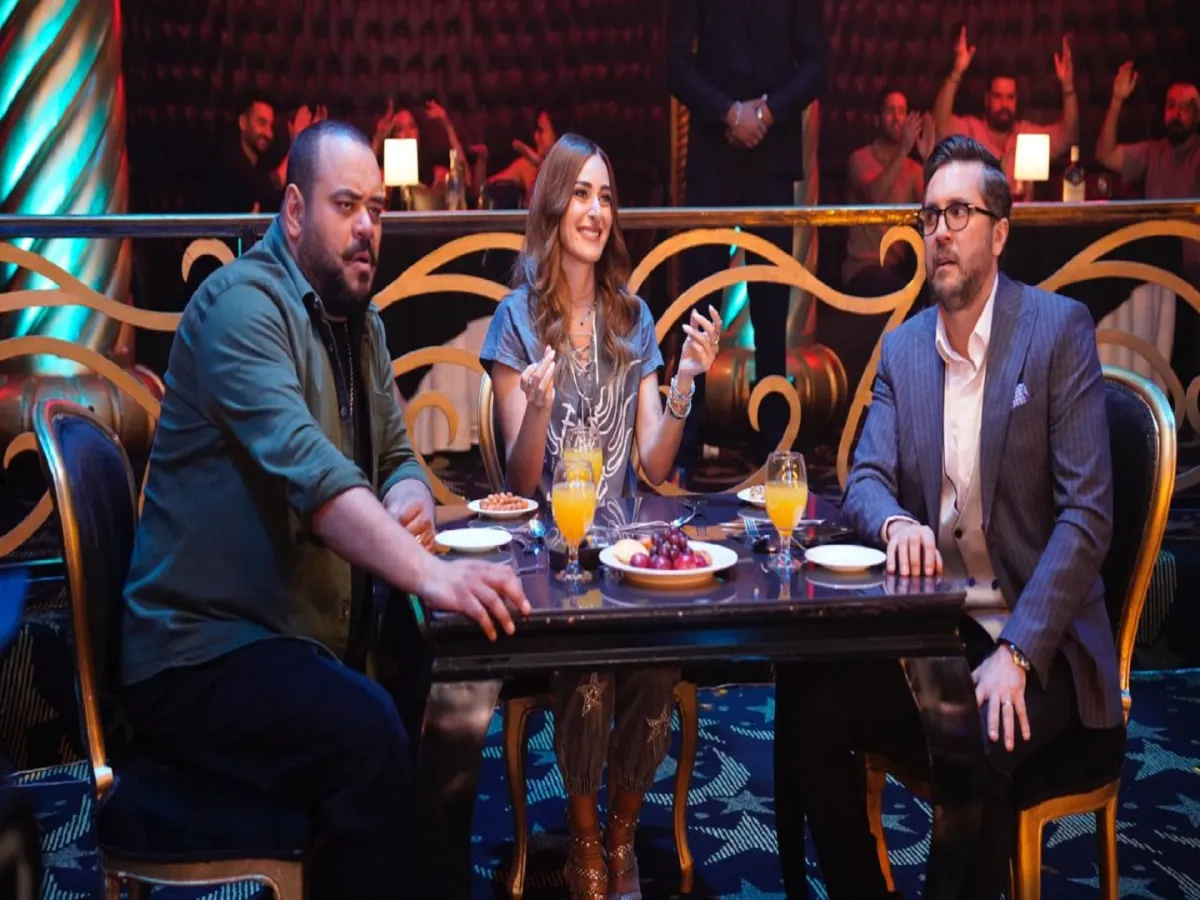 هشام ماجد ومحمد ممدوح وأمينة خليل من فيلم إكس مراتي