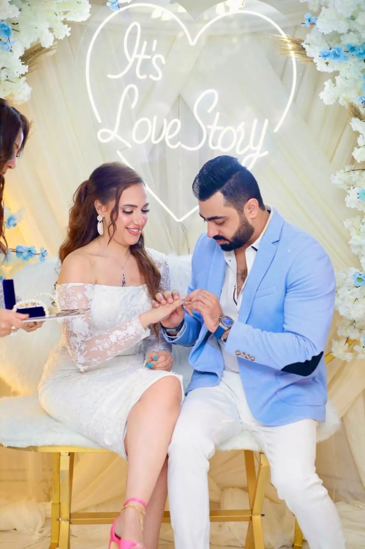 إيمي طلعت زكريا وخطيبها - الصورة من الفنانة إيمي خاص لسيدتي