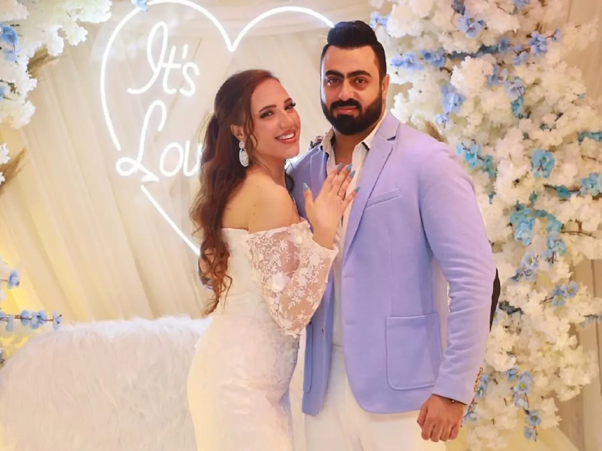 إيمي طلعت زكريا وخطيبها - الصورة من الفنانة إيمي خاص لسيدتي