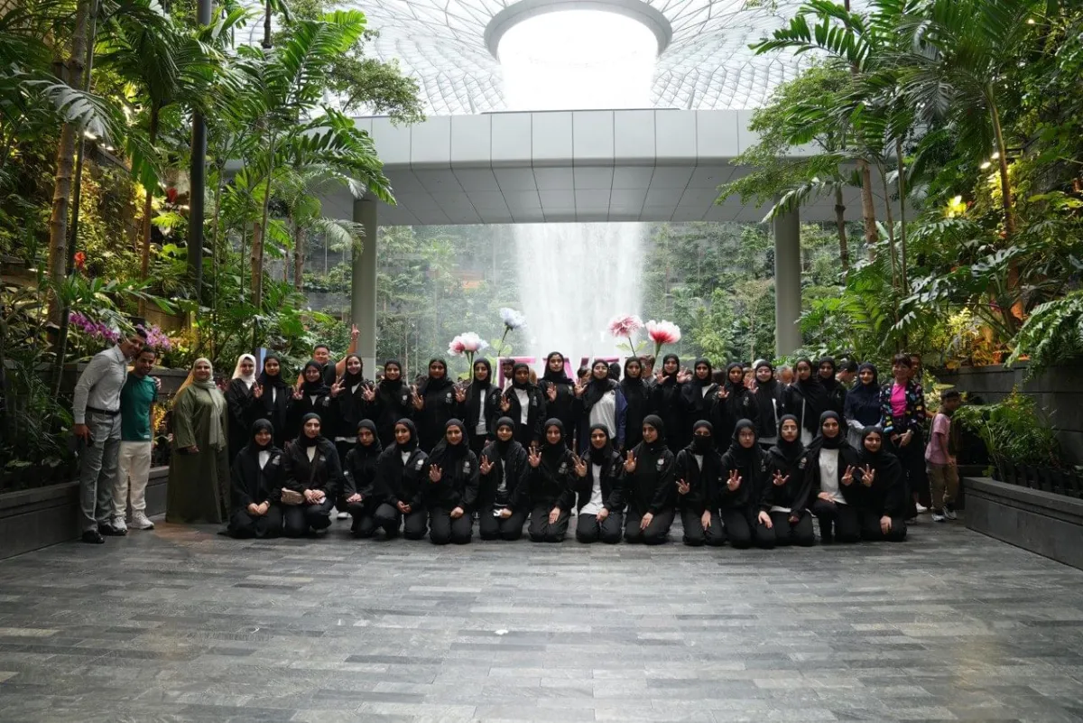 270 طالبًا وطالبة ضمن برنامج "صيفنا بالخارج". الصورة من wam