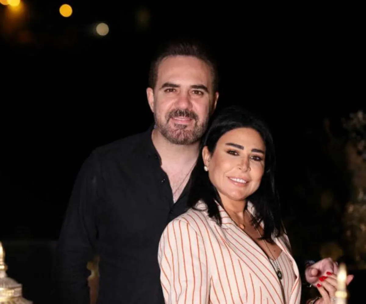 وائل جسار وزوجته - الصورة من صفحة وائل جسار على الفيس بوك