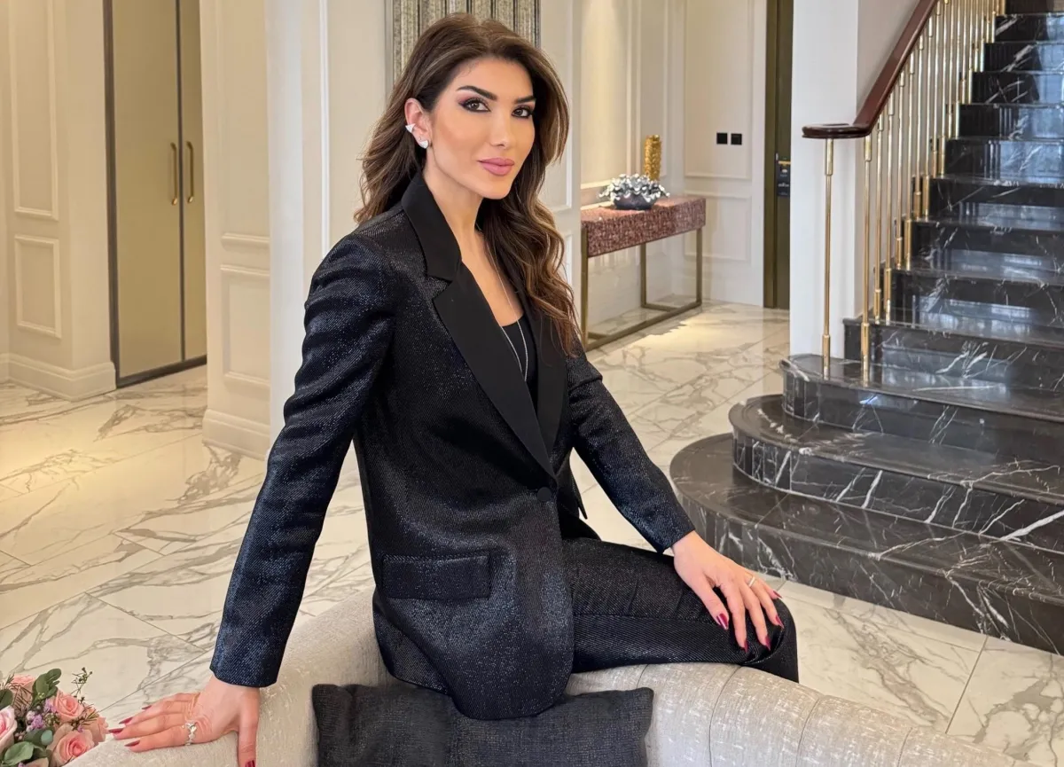 المصممة جوزيت ليون - الصورة من مكتب العلاقات العامة للعلامة