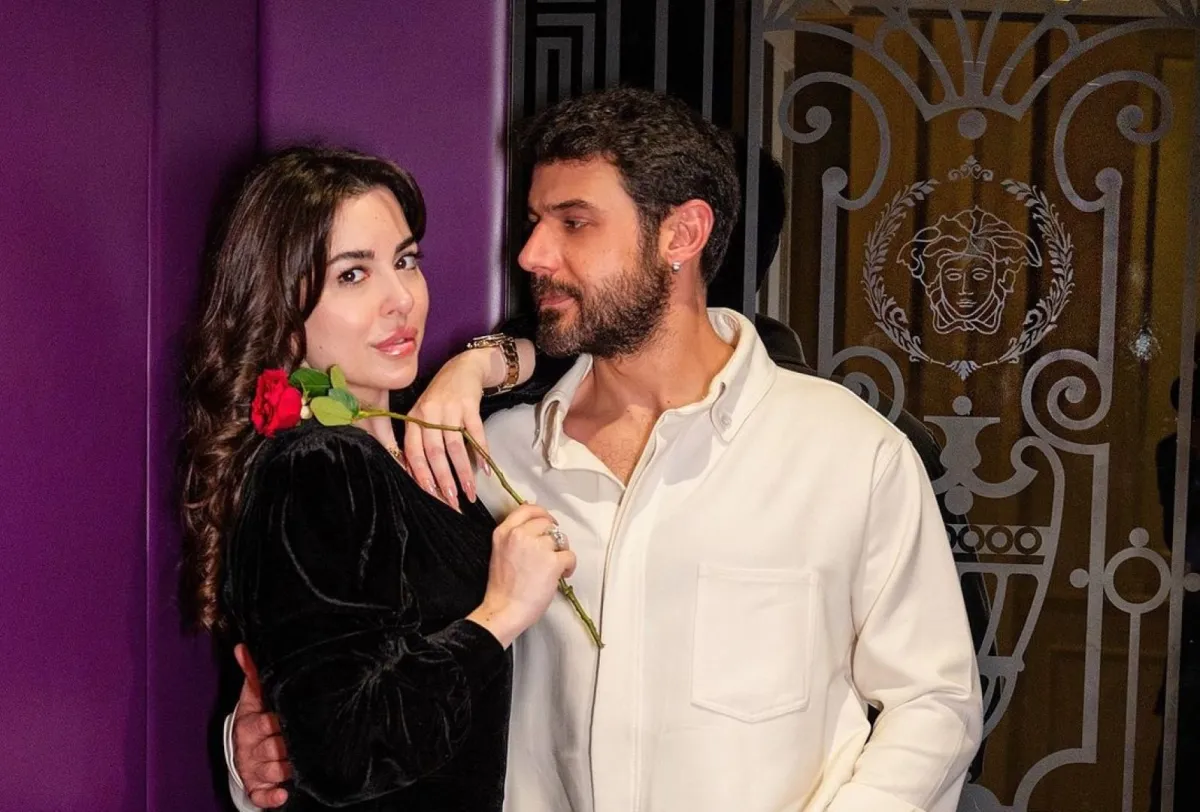 سارة أبي كنعان وخطيبها وسام فارس - الصورة من حسابها على إنستغرام