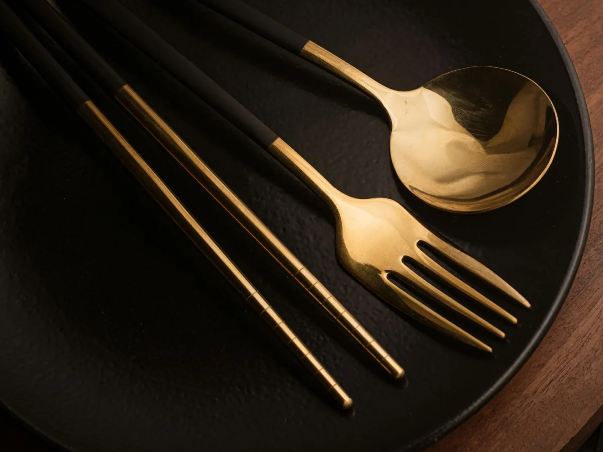 تفسير حلم رؤيا ملعقة ذهب في المنام