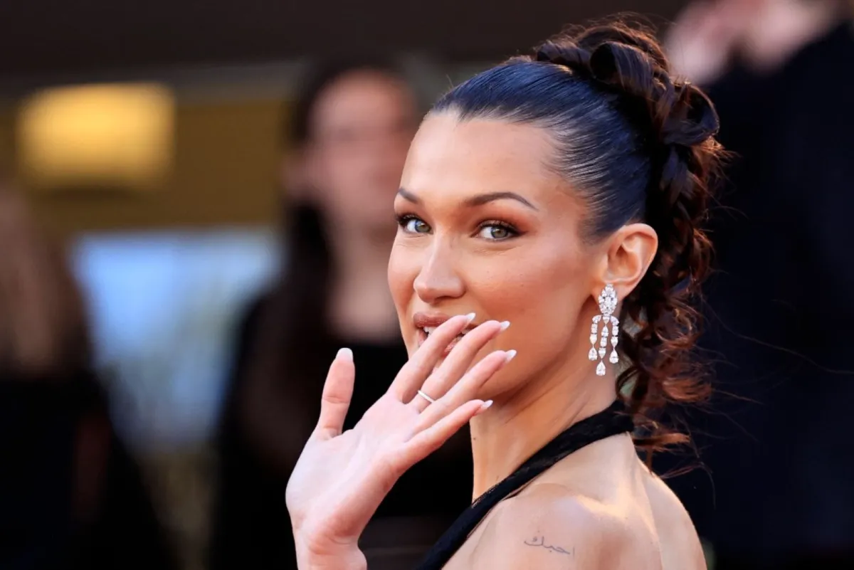 بيلا حديد Bella Hadi