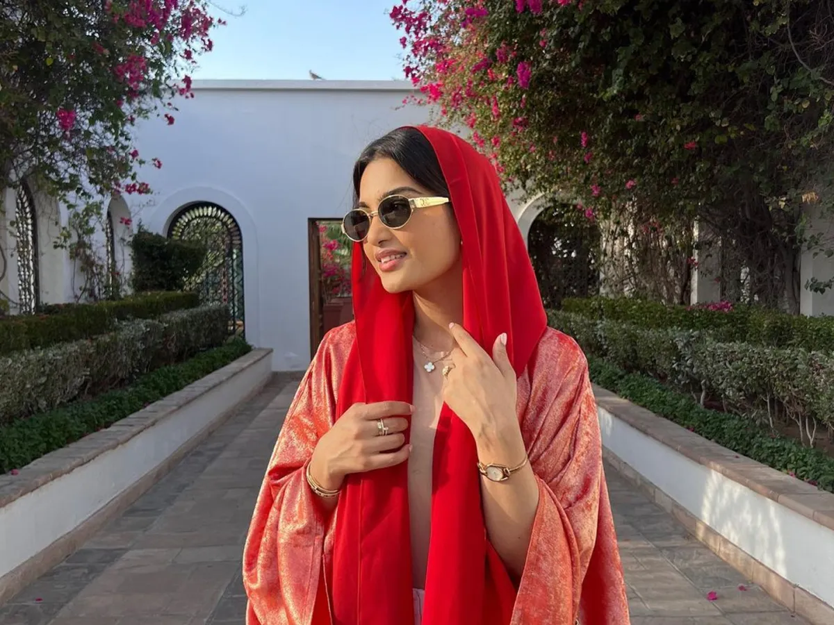 مدونة الموضة خولة المراغي - الصورة من حسابها على إنستغرام