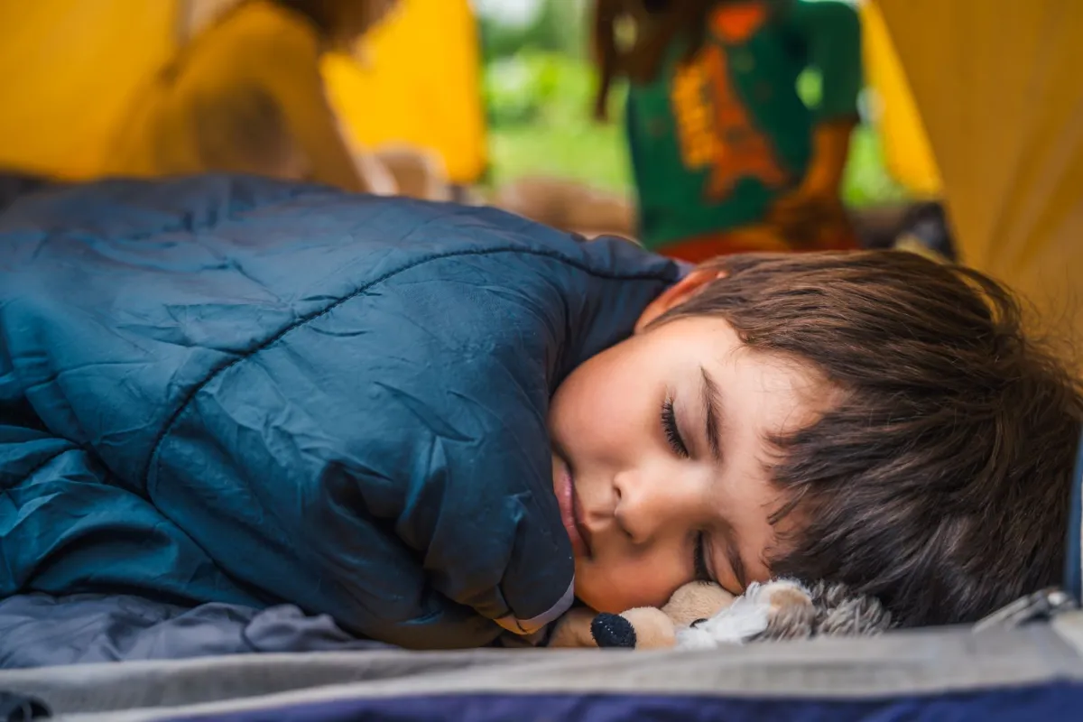 صورة طفل نائم