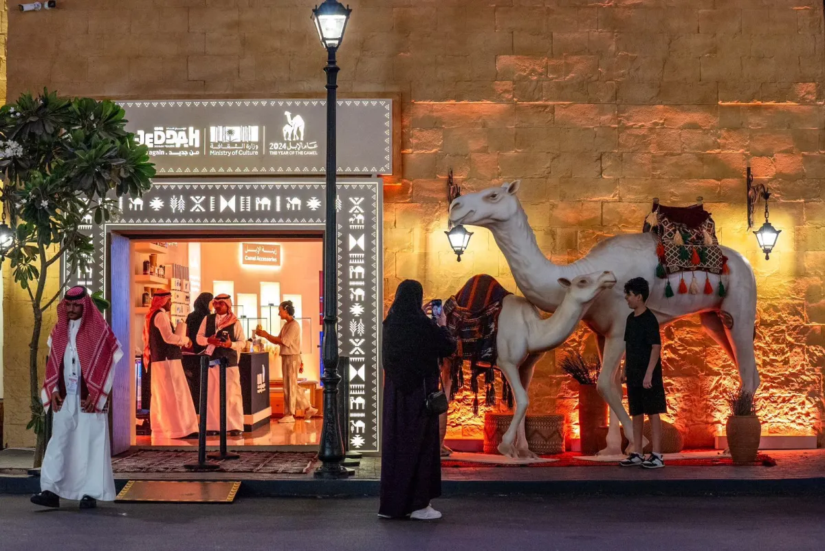 مبادرة عام الإبل في موسم جدة