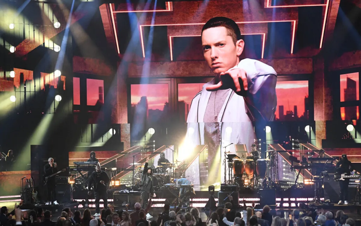 إيمينيم Eminem في حفل في لوس أنجليس (مصدر الصورة: VALERIE MACON / AFP)