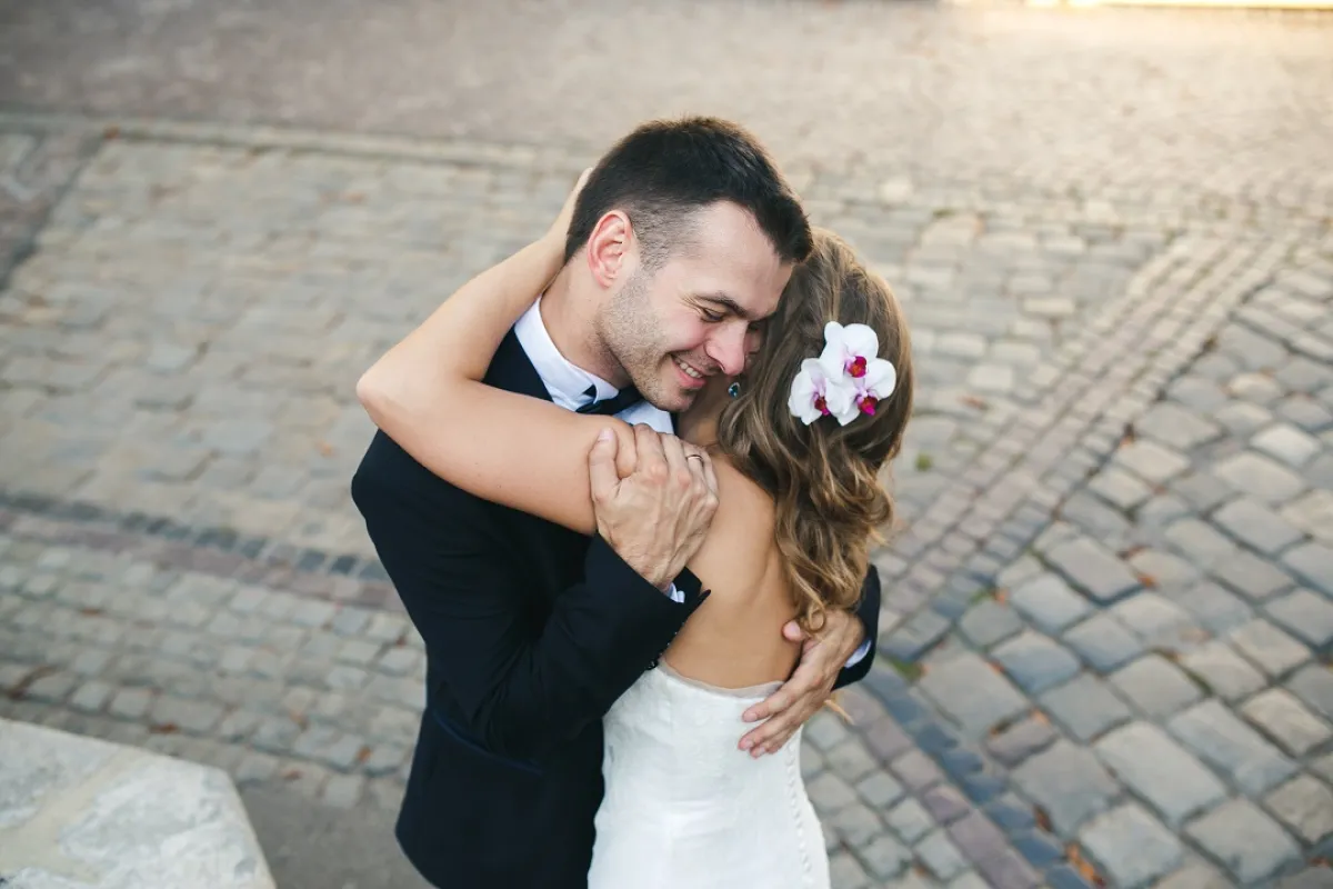  الزواج عن حب