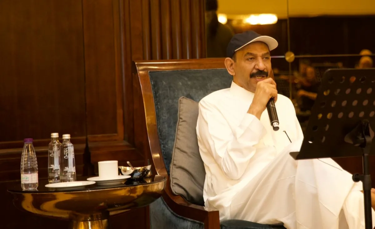 عبادي الجوهرأثناء البروفات -الصورة من المركز الإعلامي لشركة بنش مارك