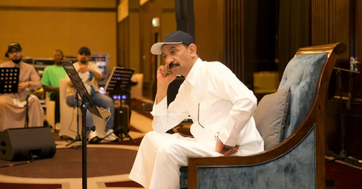 عبادي الجوهر أثناء البروفات -الصورة من المركز الإعلامي لشركة بنش مارك