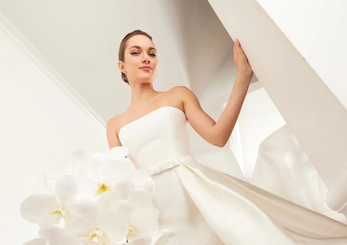 فستان زفاف من رومونا كيفيتزا Romona Keveza- الصورة من Launchmetrics/Spotlight ©