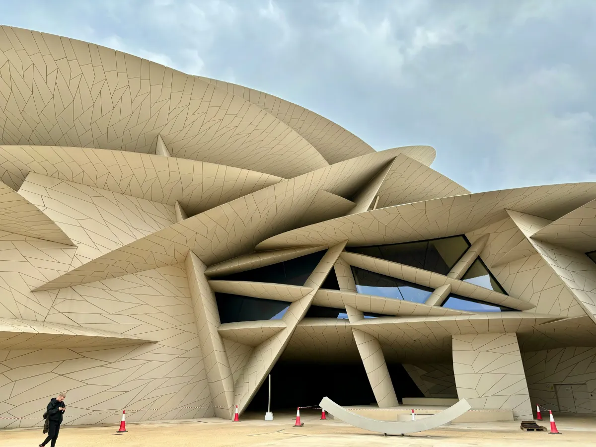 متحف قطر الوطني. الصورة من موقع unsplash