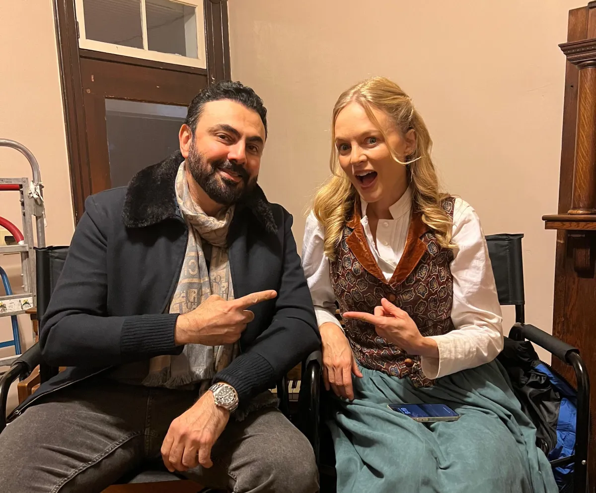 محمد كريم مع النجمة هيذر جراهام - الصورة من المكتب الصحفي لمحمد كريم