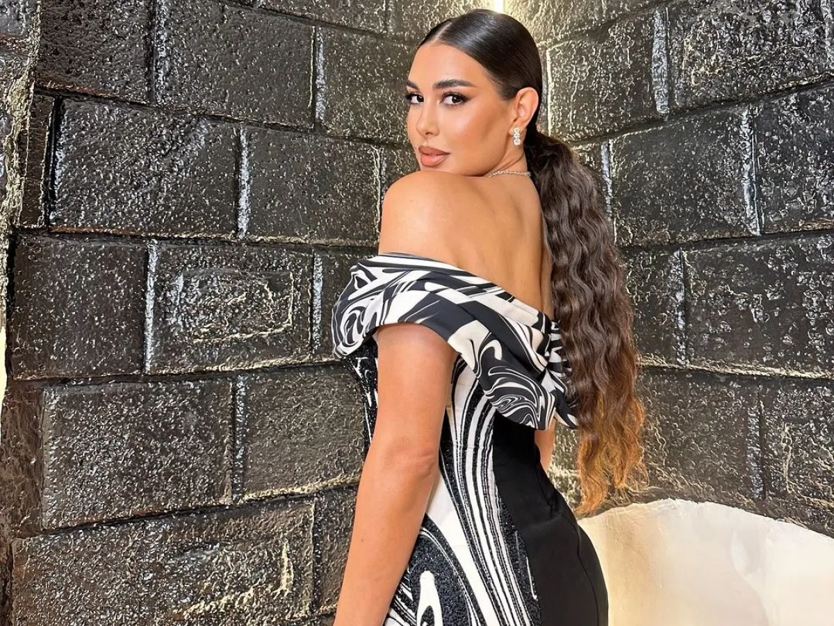 تسريحات شعر طويل للخطوبة من النجمات