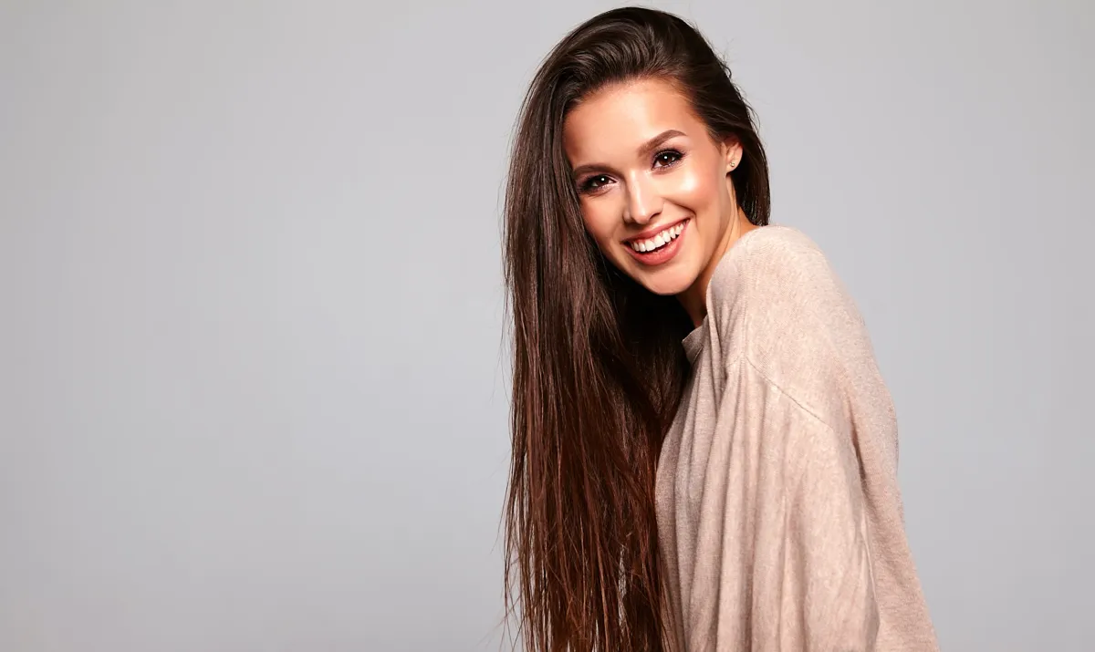 أفضل خلطات طبيعية للشعر الخشن