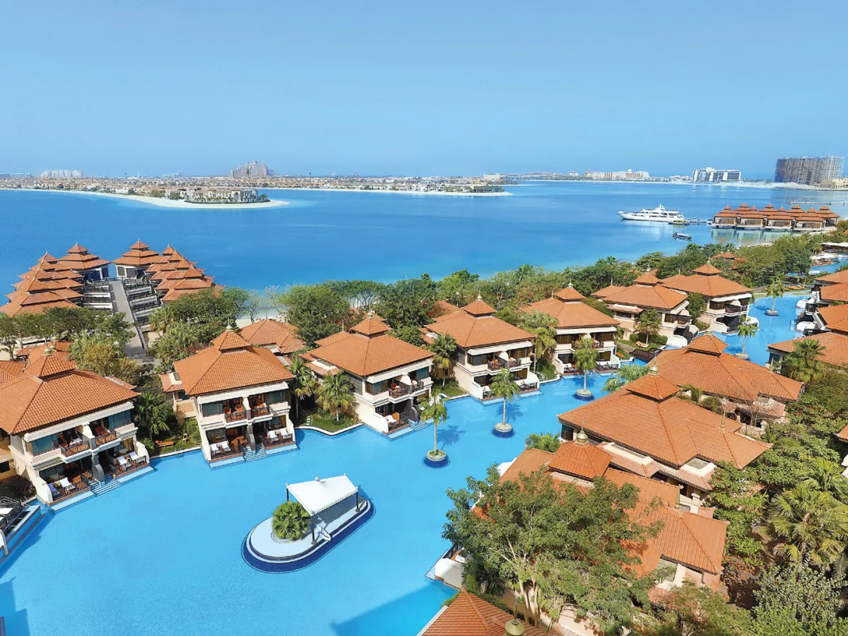 إطلالة أنانتارا جزر العالم على شريط دبي الساحلي