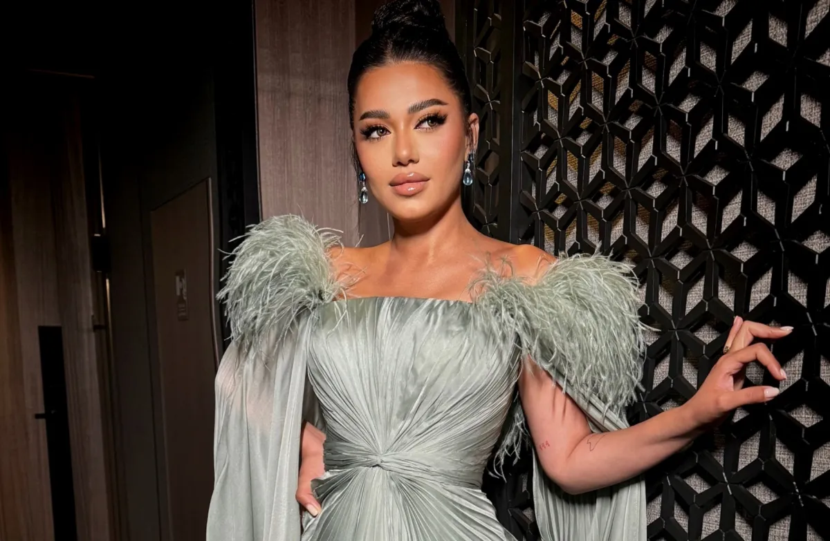 رحمة رياض - الصورة من صفحتها على الفيس بوك