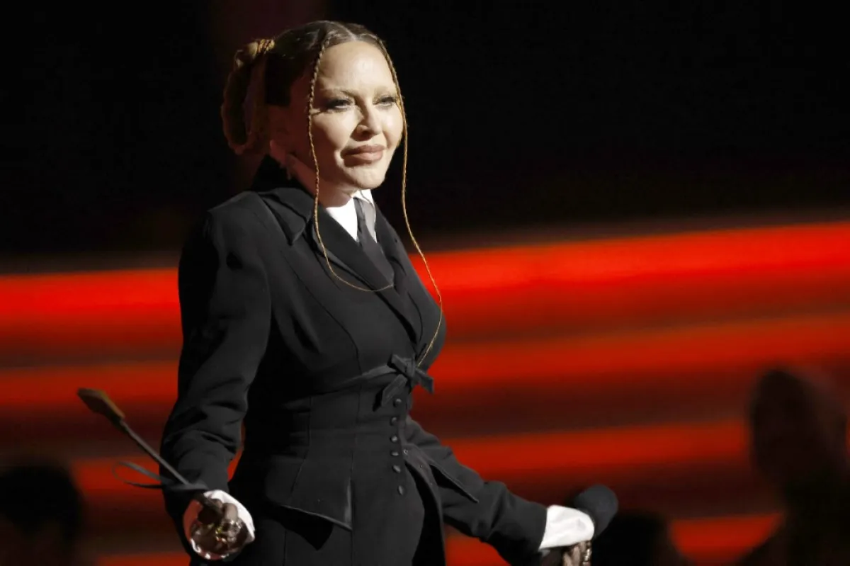 مادونا Madonna  في حفل الغرامي الـ65 (مصدر الصورة:  KEVIN WINTER / GETTY IMAGES NORTH AMERICA / Getty Images via AFP)