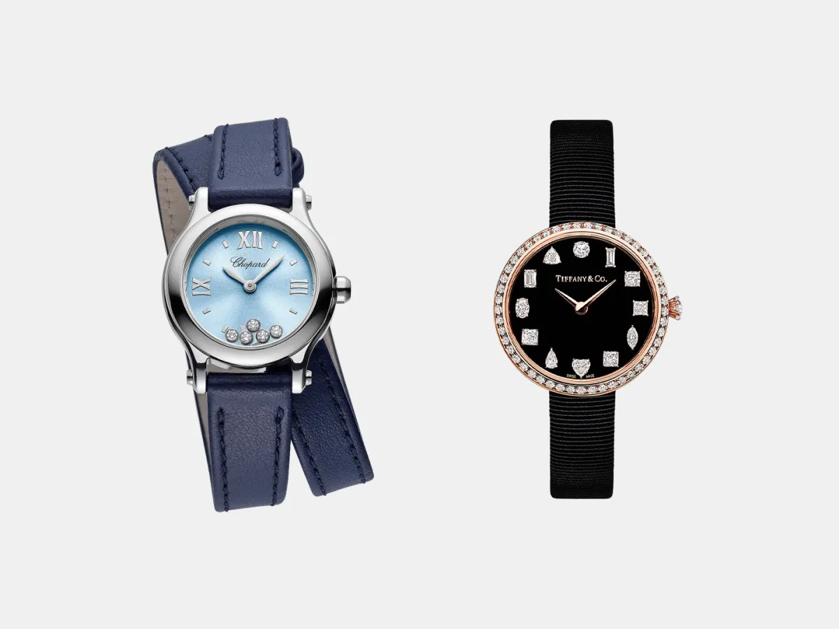 ساعات لبنات الجامعة