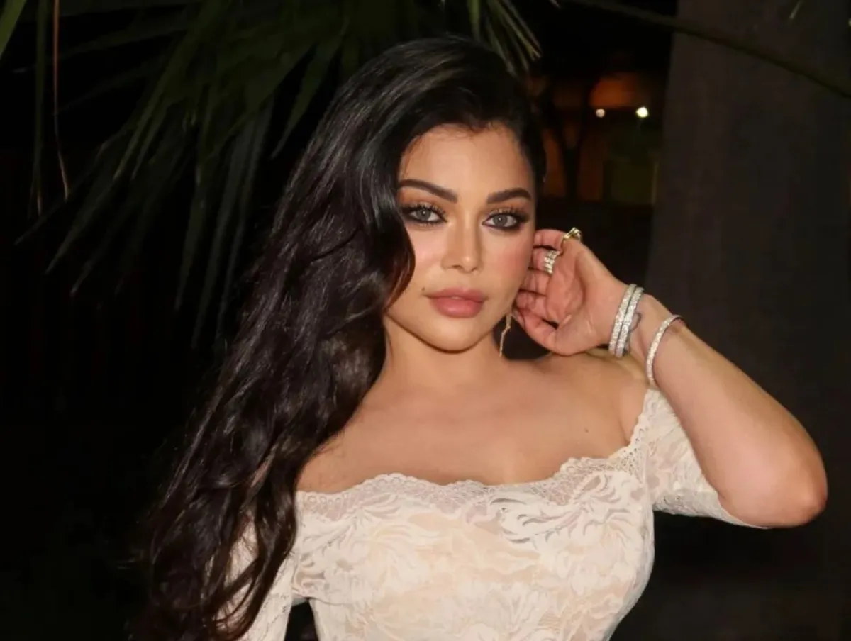 هيفاء وهبي- الصورة من صفحتها على فيسبوك