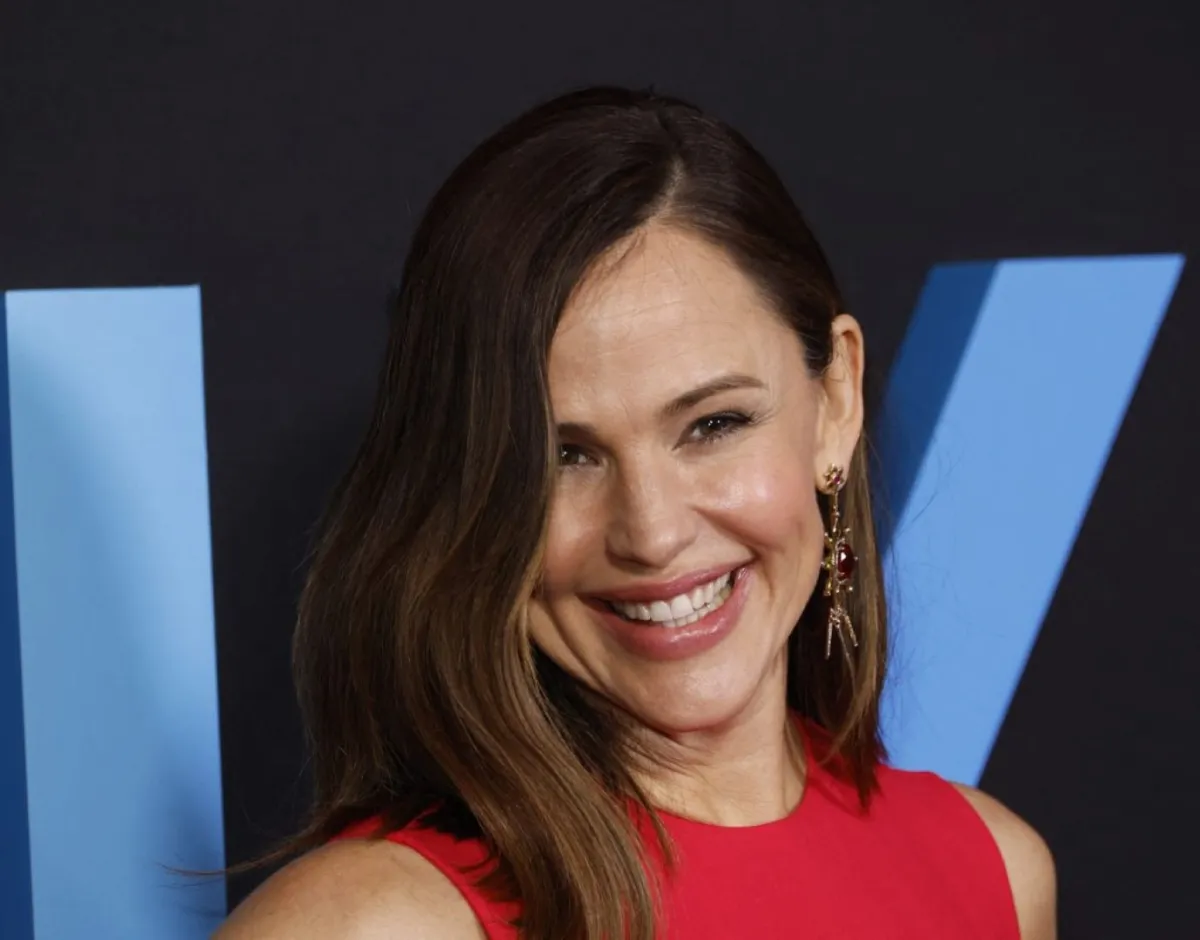 جينيفر غارنر في AMC The Grove 14 في لوس أنجلوس، كاليفورنيا (Jennifer Garner at AMC The Grove 14 in Los Angeles, California). مصدر الصورة: Frazer Harrison/Getty Images/AFP