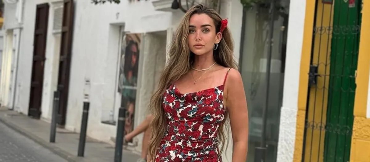 هنا الزاهد الصورة من حسابها الرسمي على إنستغرام