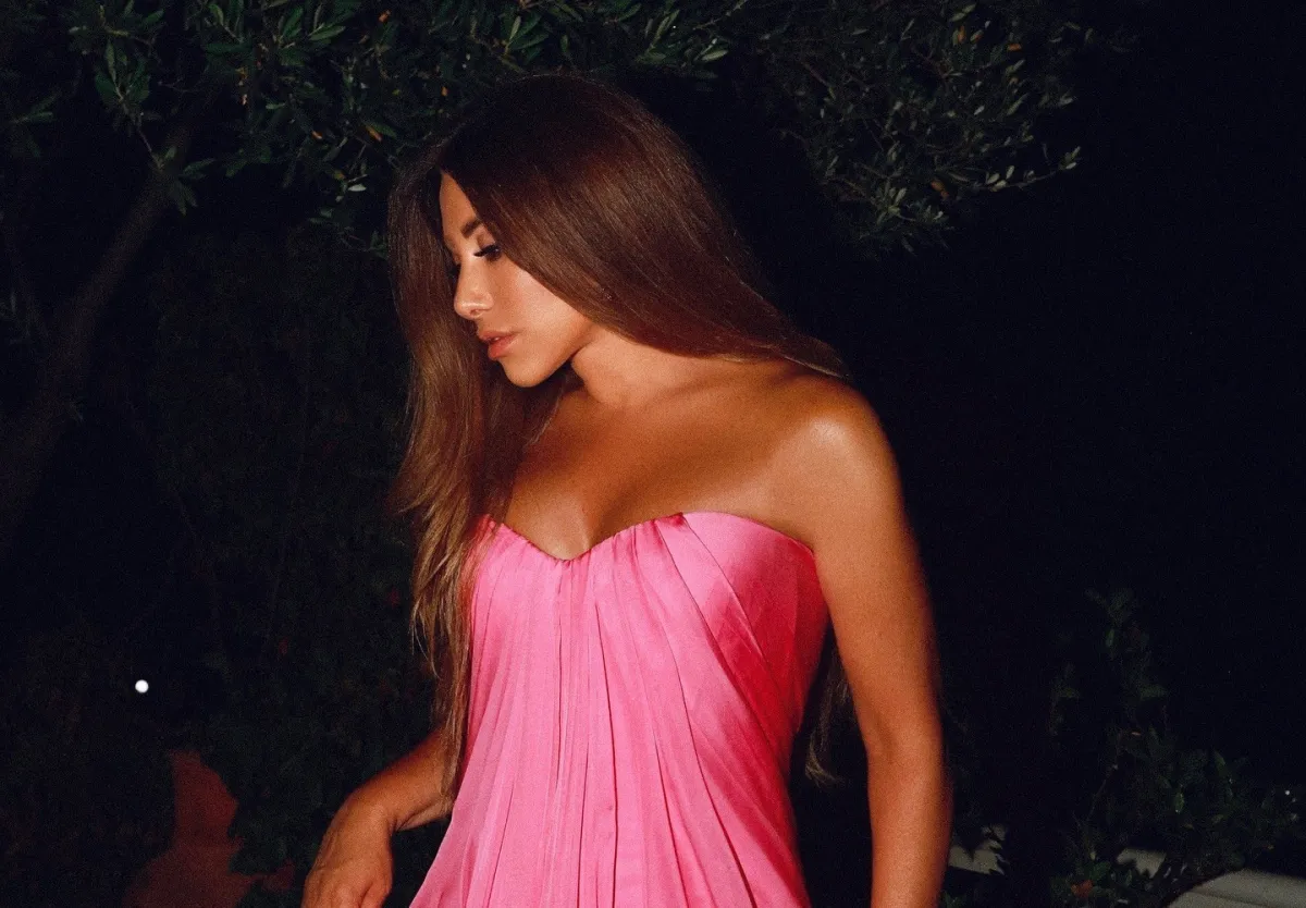 نجوى كرم- الصورة من حسابها على الفيسبوك