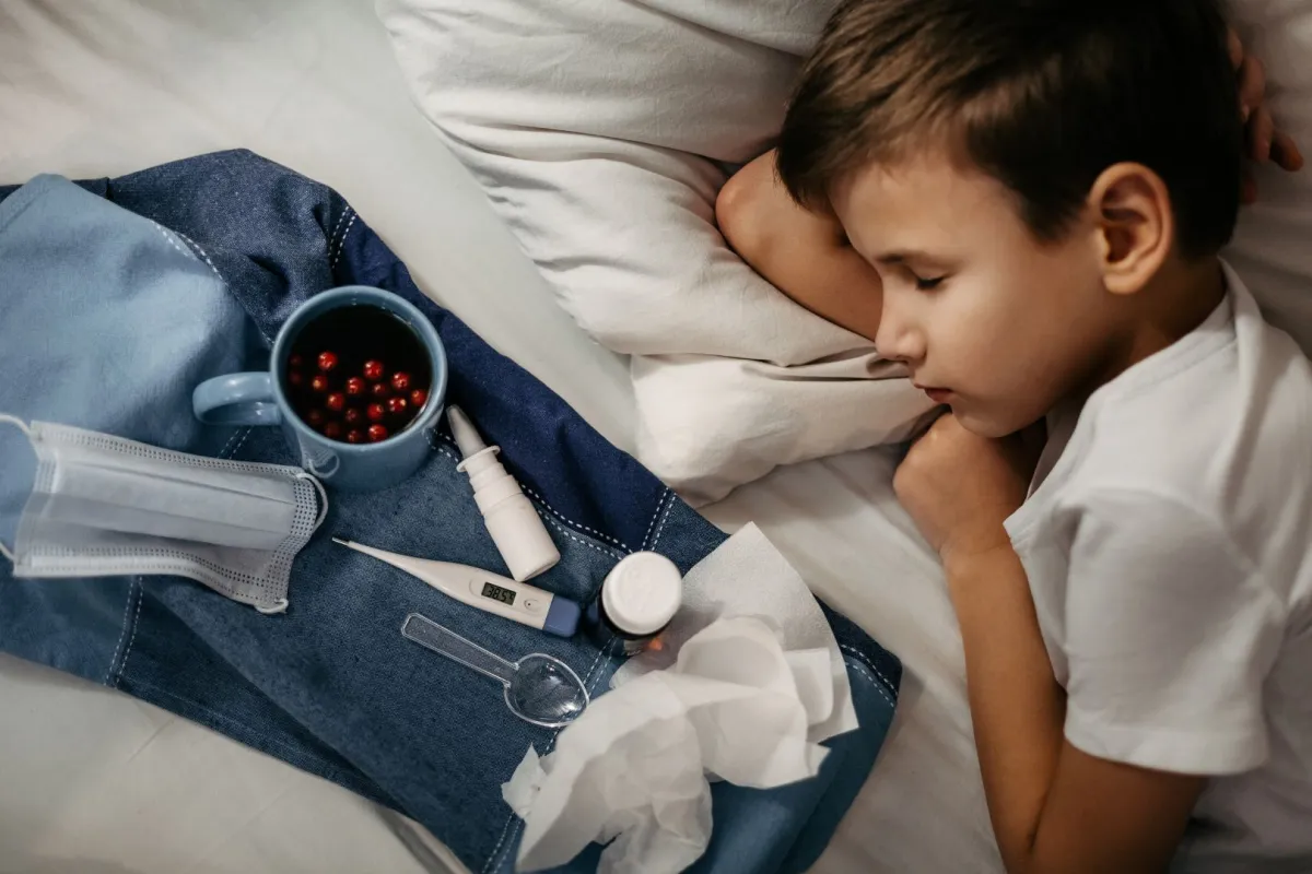 صورة طفل مريض