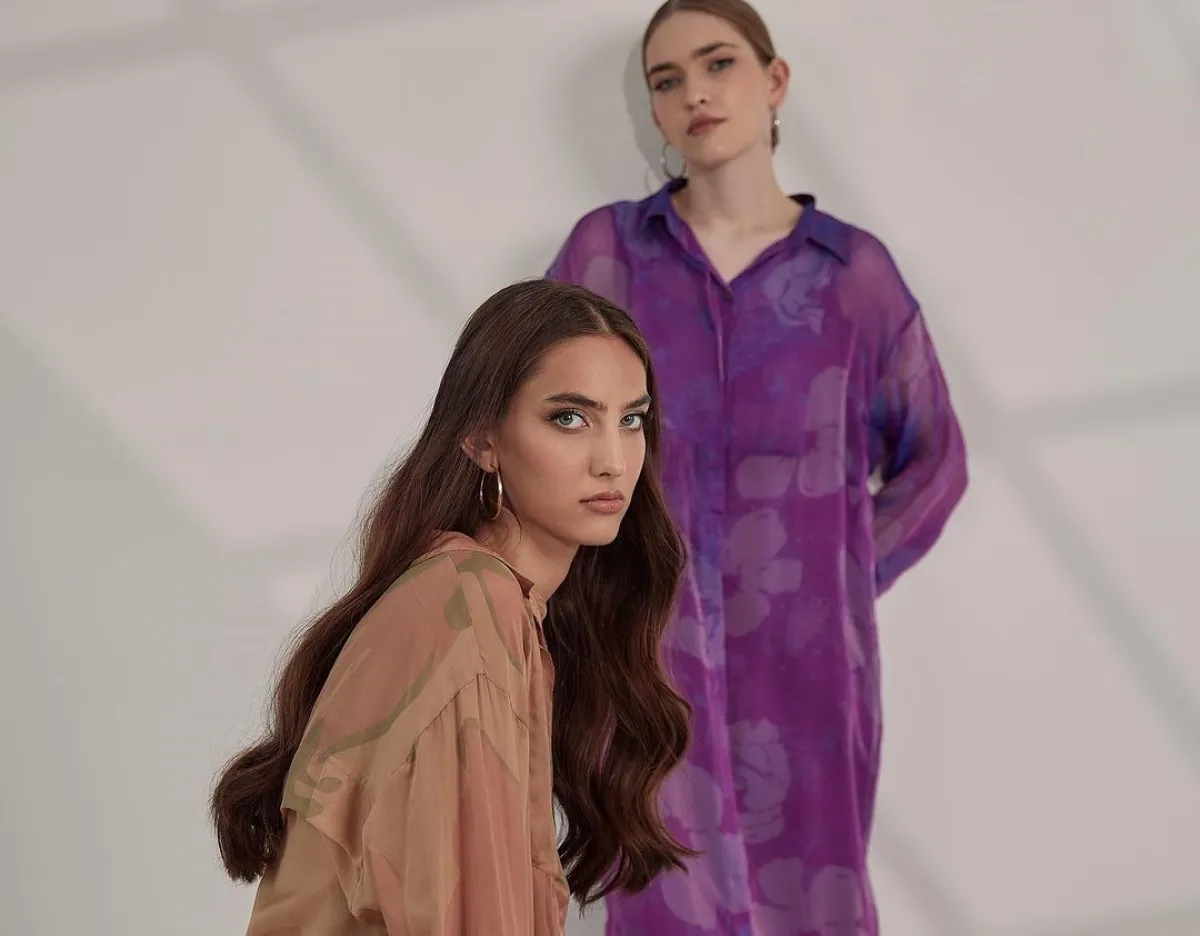 تصاميم حصة الفلاسي - مصدر الصورة من صفحة المصممة على انستغرام 