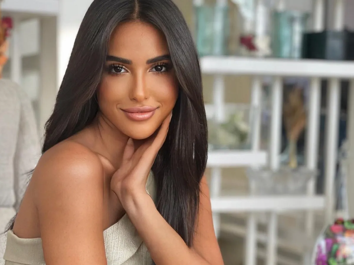 الفنانة آية سماحة