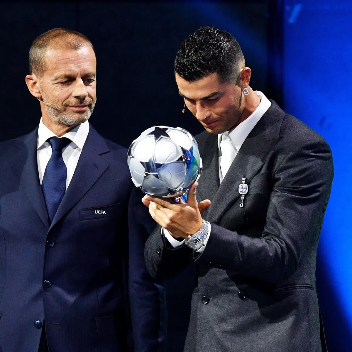 كريستيانو رونالدو يتوج بالجائزة- مصدر الصورة حساب كرستيانو رونالدو على منصة إكس