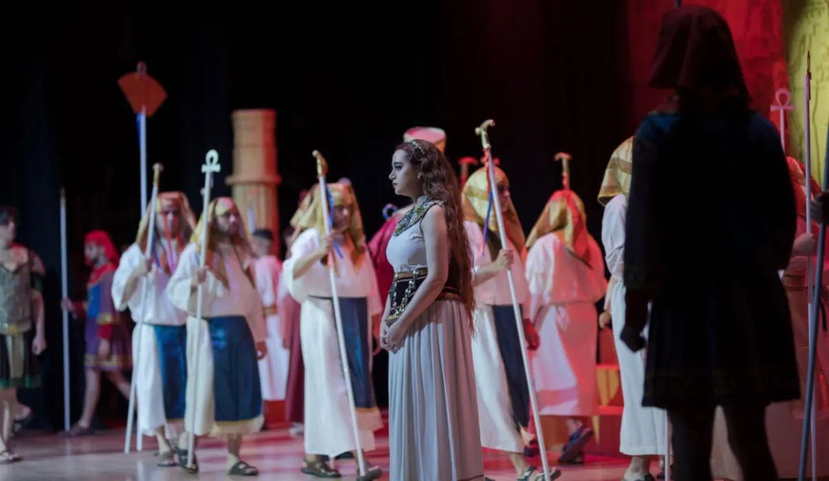 الصورة من المركز الإعلامي للسوبرانو الأردنية زينة برهوم 