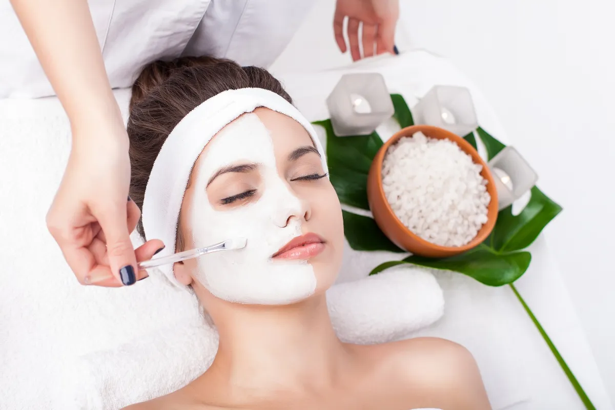 ماسك الطحينة للوجه 