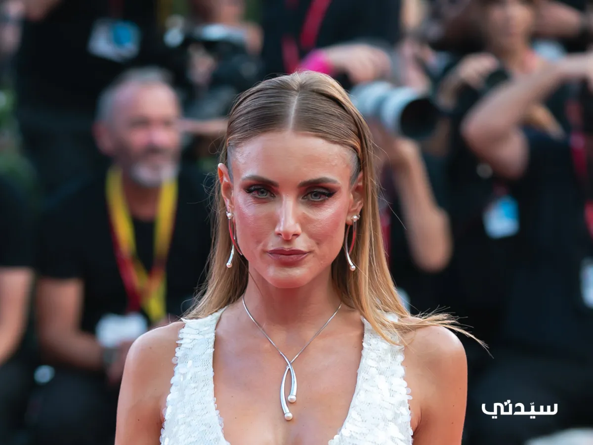 فيرونيكا فيدولفي