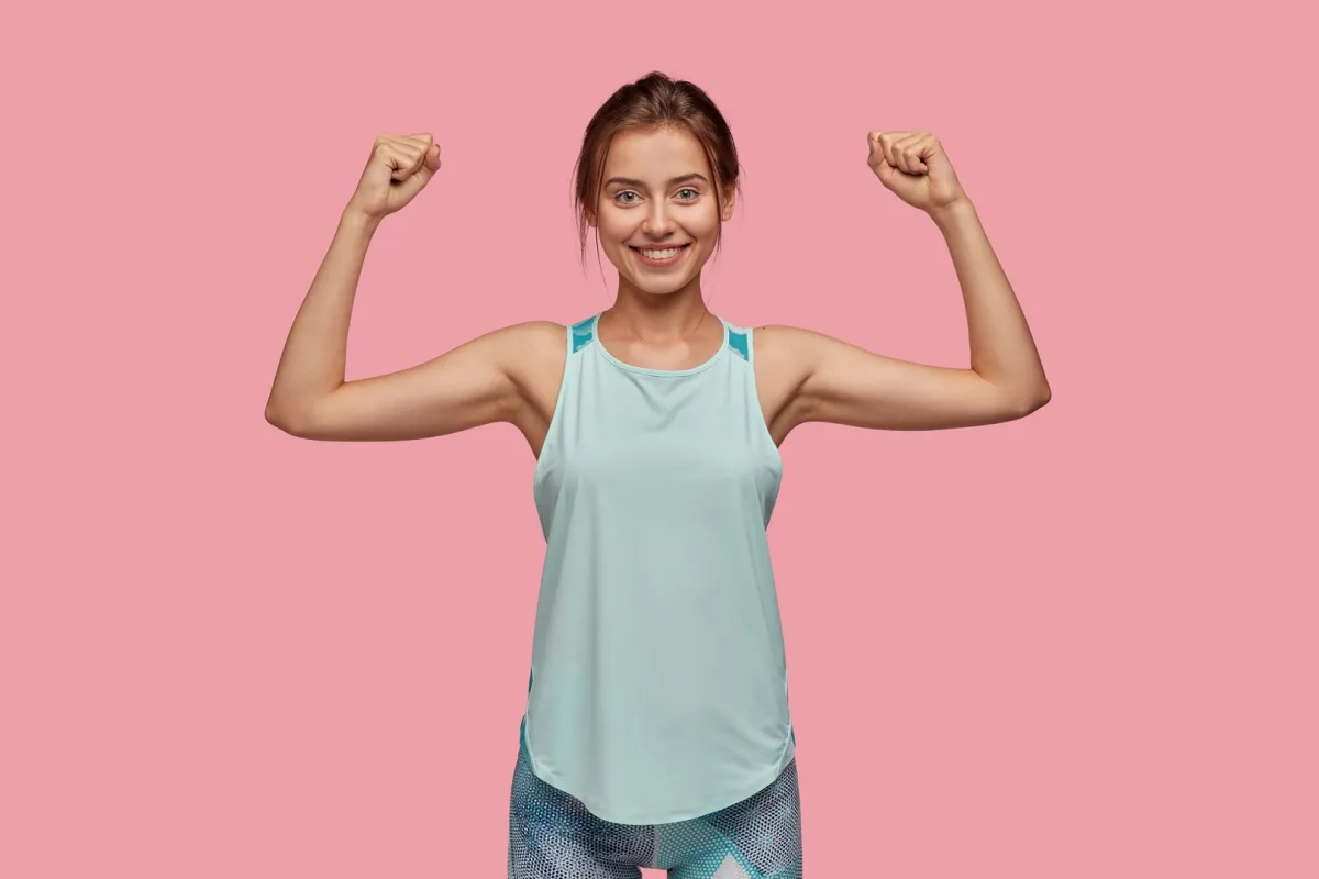 عظام النساء تتعرض للضعف مع العمر - المصدر freepik