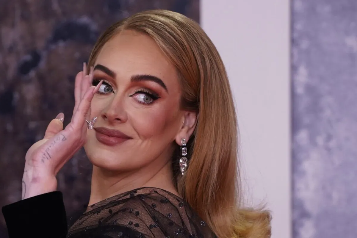 أديل Adele في حفل جوائز  BRIT عام 2022 (مصدر الصورة:  Niklas HALLE'N / AFP)