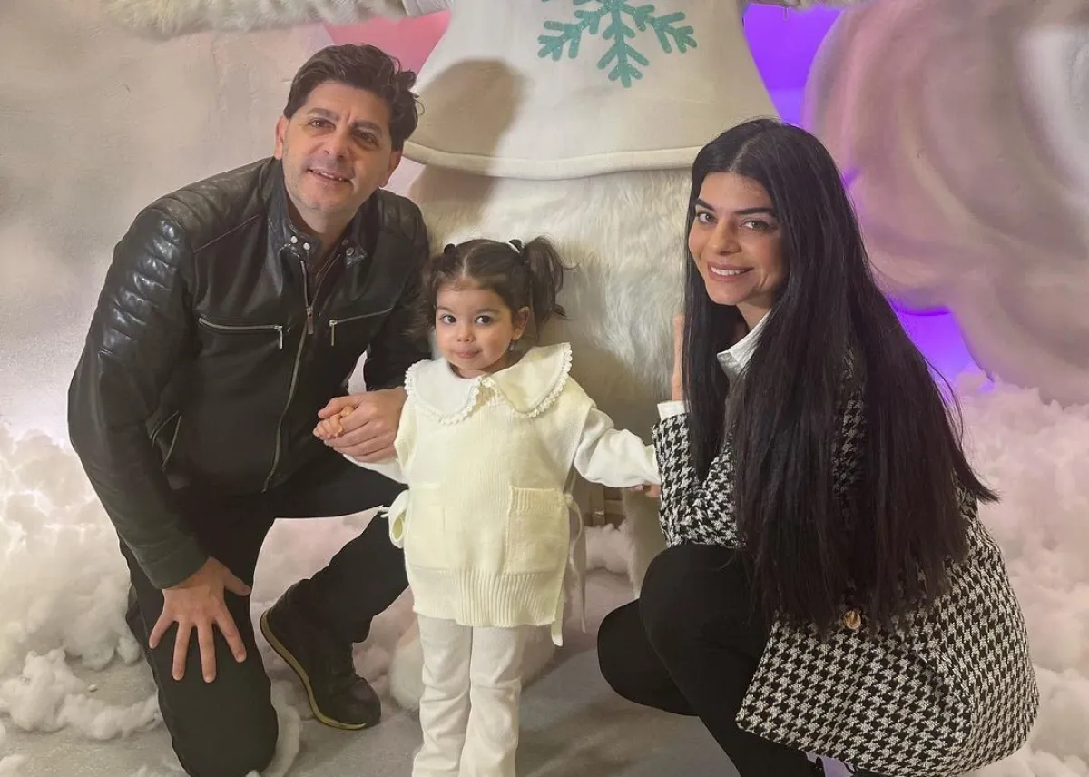 طوني عيسى وزوجته أمونة عيد وابنتهما تاليا- الصورة من حساب طوني عيسى على إنستغرام