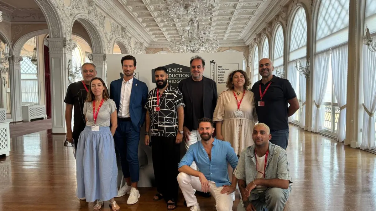 فريق عمل فيلم "عائشة لا تستطيع الطيران بعد الآن" - الصورة خاص لـ"سيدتي" تصوير: يوسف بوهوش