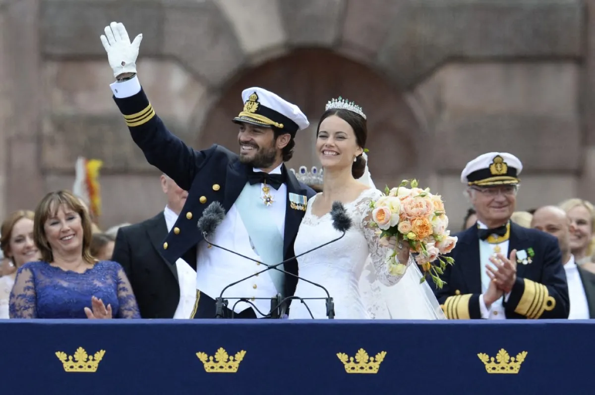 الأمير كارل فيليب والأميرة صوفيا في حفل زفافهما Princess Sofia and Prince Carl Philip (مصدر الصورة: JONATHAN NACKSTRAND / AFP)