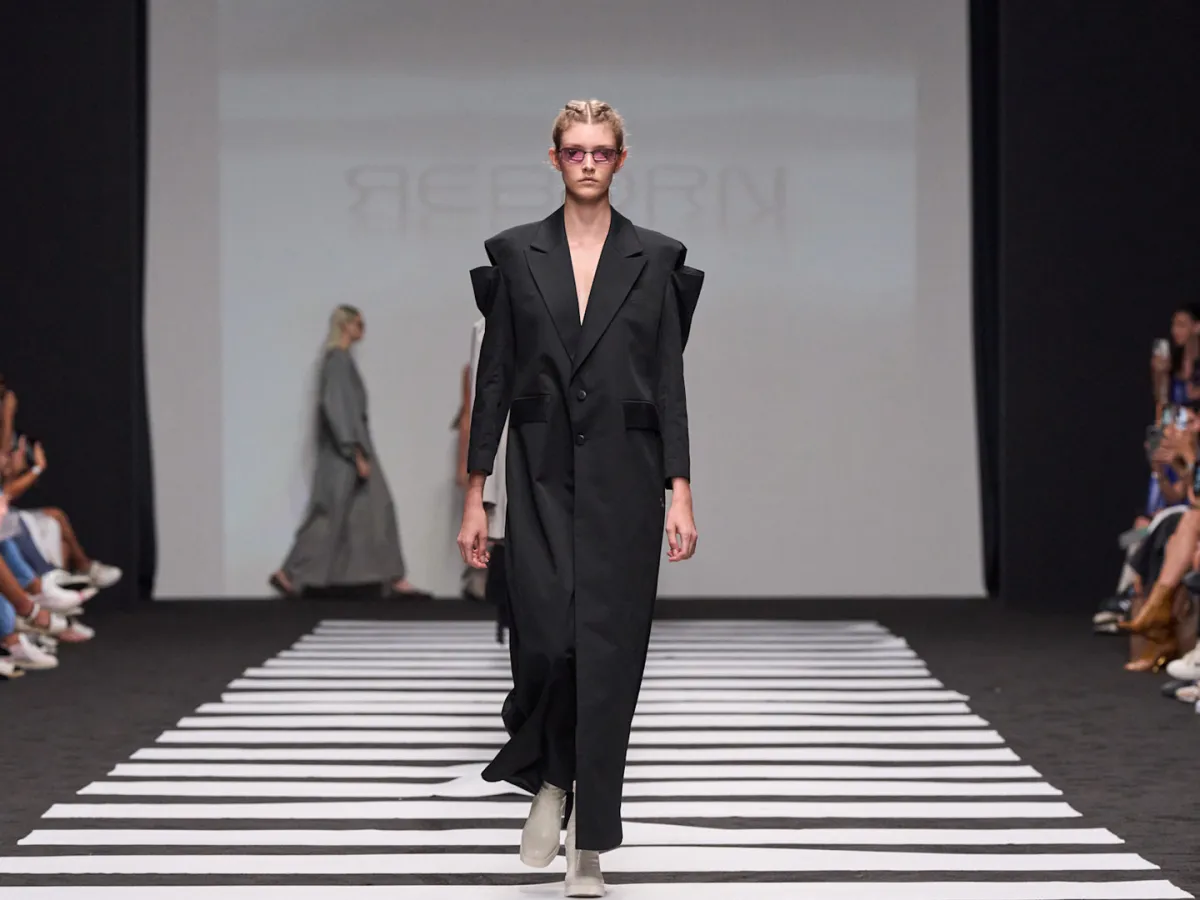 إطلالة من ريبورن Reborn - الصورة من Launchmetrics/Spotlight ©