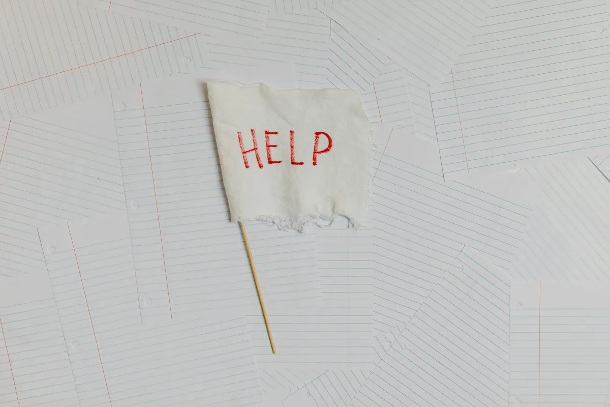 تعرفي إلى طريقة ضبط إعدادات الهاتف لحالات الطوارئ  - الصورة من Pexels المصور tara winstead