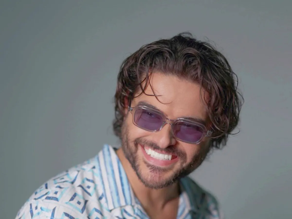 ناصيف زيتون - الصورة من صفحته الرسمية على الفيس بوك