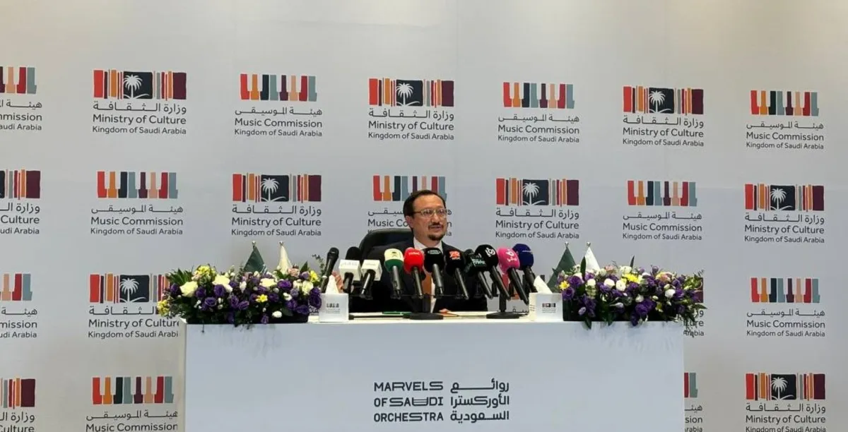 الرئيس التنفيذي لهيئة الموسيقى باول باسيفيكو خلال المؤتمر