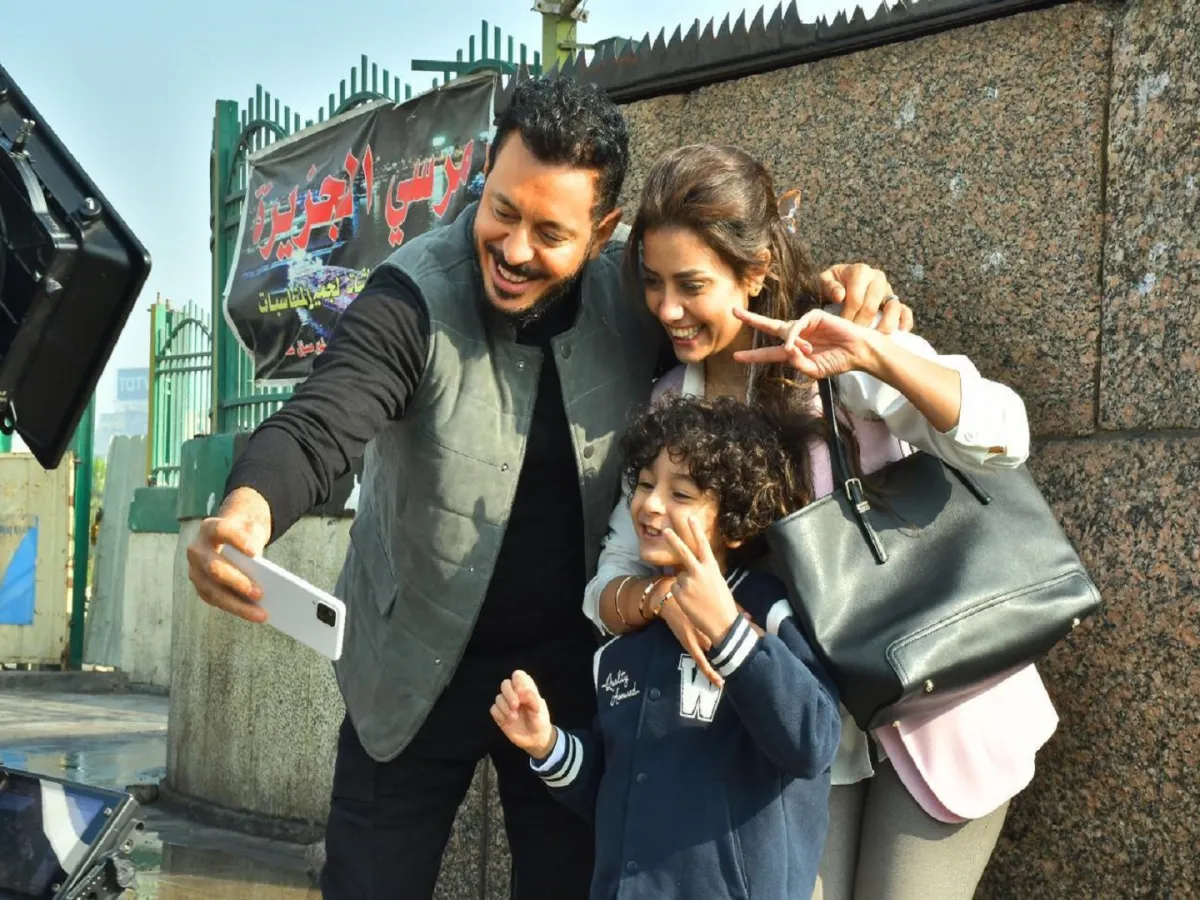 سهر الصايغ مع مصطفى شعبان من مسلسل المعلم - الصورة من المكتب الإعلامي للشركة المتحدة